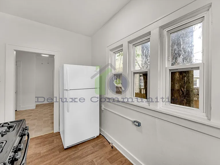 1928 Darwin Ave SW #2 — Photo 9