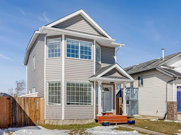 27 E Rivercrest Way SE, Calgary, AB T2C 4J8