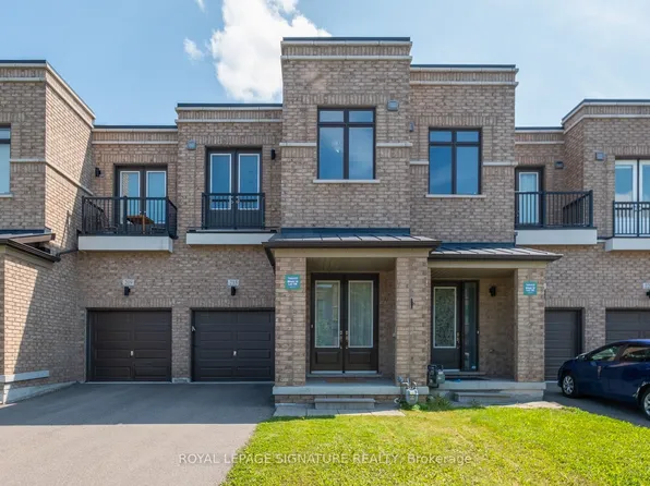 215 Elyse Ct, Aurora, ON L4G 2C9