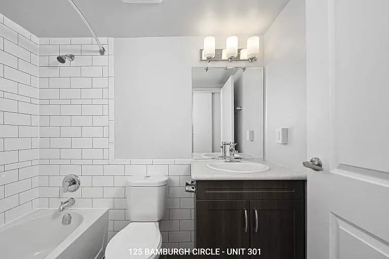 125 Bamburgh Cir — Photo 20
