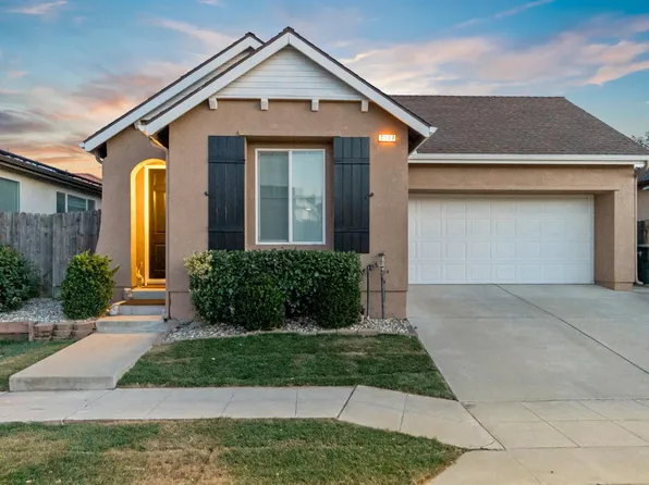 7387 E Robinson Ave, Fresno, CA 93737