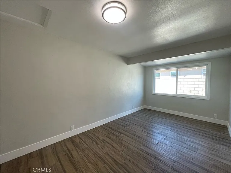 924 W Chestnut Ave #9241/2 — Photo 6