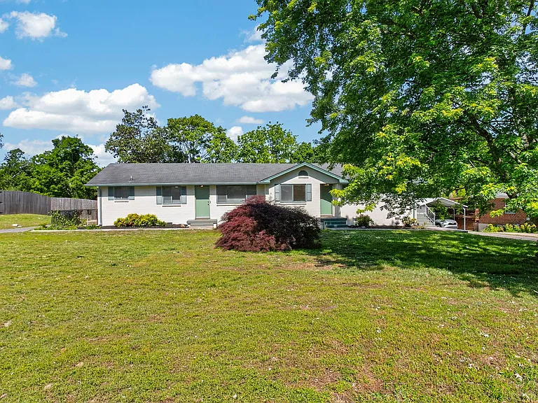 218 Cumberland Cir #1 — Photo 28