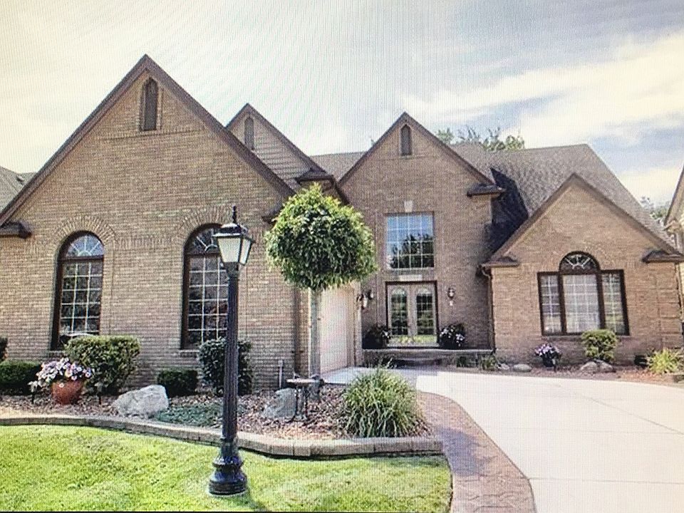 1st image of 18750 River Pointe Dr
