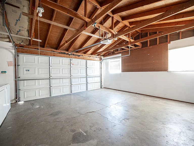 1313 Hillside Pl — Photo 19