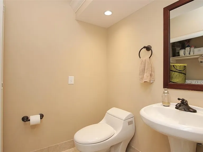 2203 Dorrington St #208 — Photo 15
