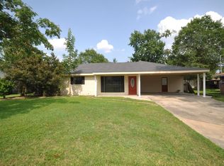 307 Comanche St, Sulphur, LA 70663