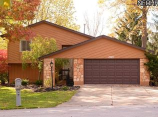 10238 Clipper Cv, Aurora, OH 44202