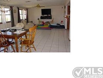 4th image of 2405 Lake Superior Ln