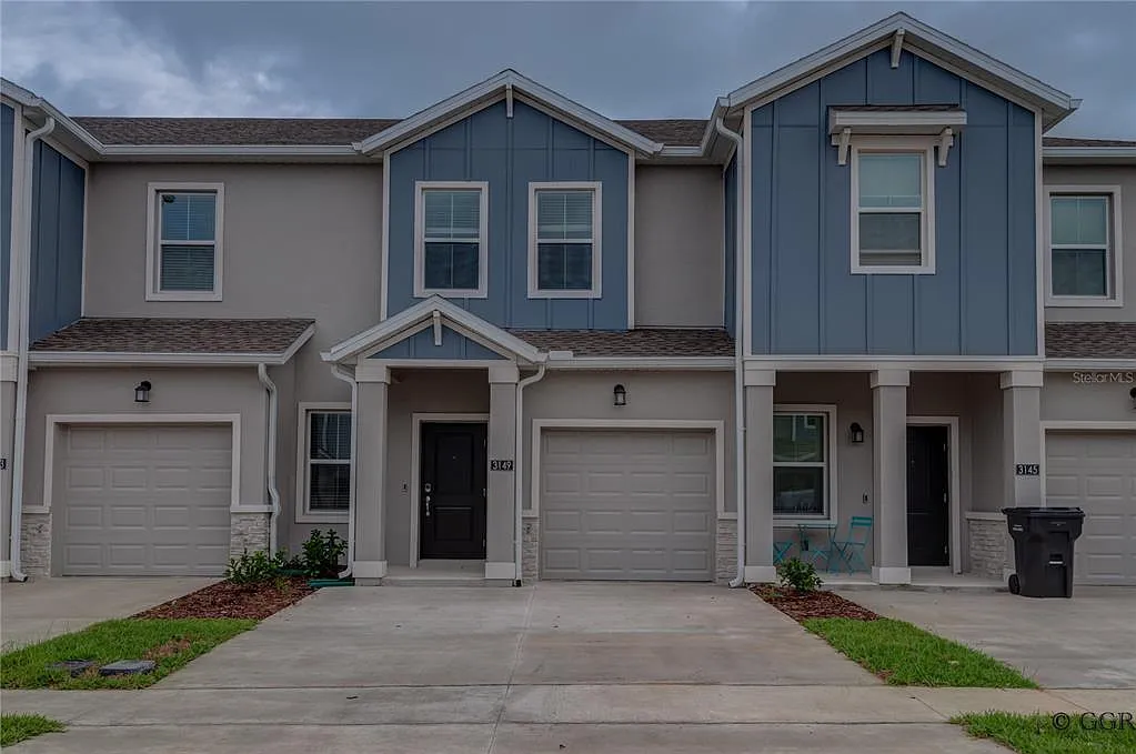 3 bed, 2.5 bath, 1738 sqft, $2,050 — Photo 4