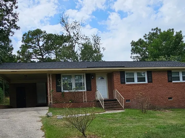 1012 Starmount Dr, West Columbia, SC 29172