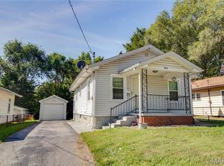 504 Goodfellow Ave, Alton, IL 62002