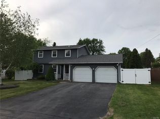 102 Clarion Dr, Whitesboro, NY 13492