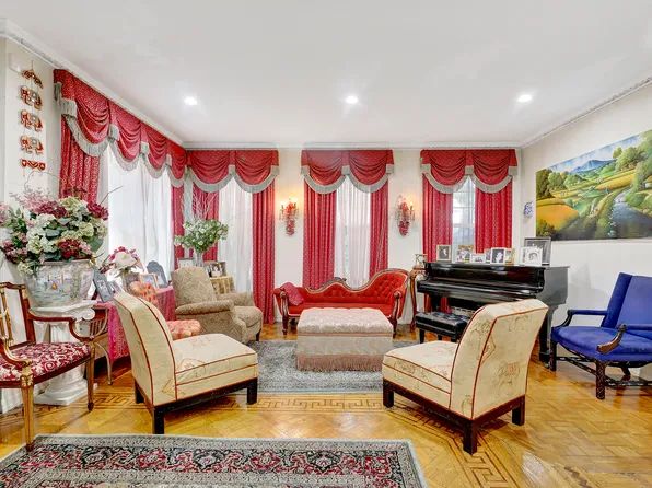 511 Argyle Road image 7 of 19