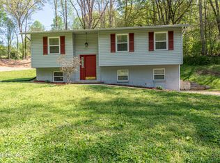 119 Maple Ln, Powell, TN 37849