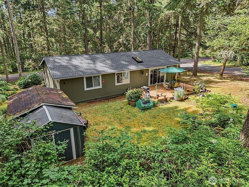 4th image of 11618 Breaker Way