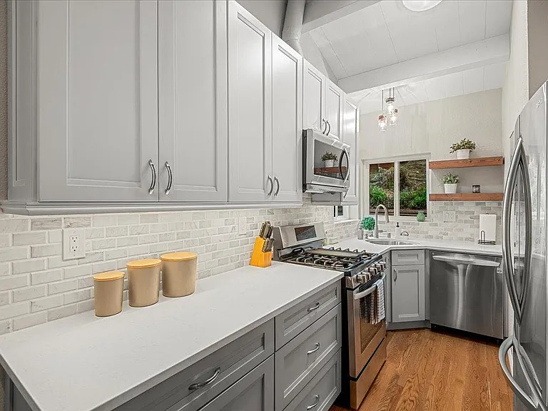 38478 Canyon Heights Dr — Photo 8