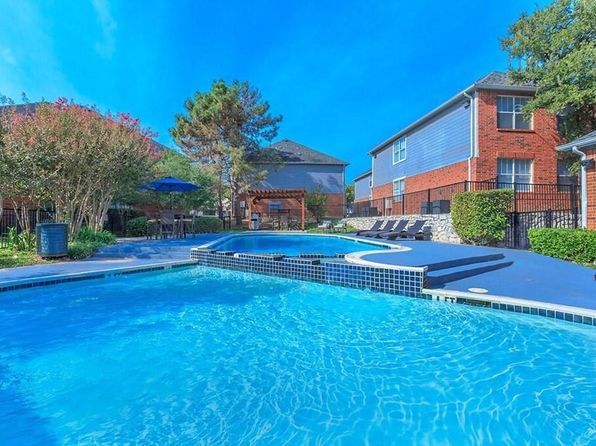 Villas of Sorrento Apartments | 3130 Stag Rd, Dallas, TX