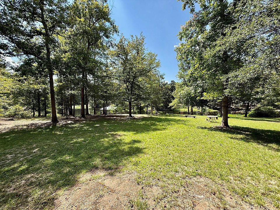 1st image of 630 Hillbilly Heaven Rd