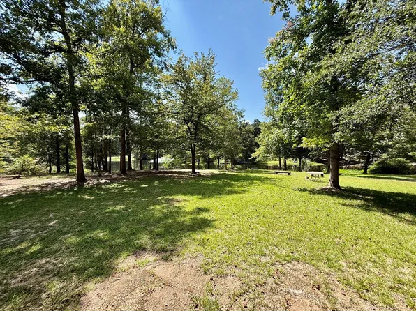 630 Hillbilly Heaven Rd, Livingston, TX 77351