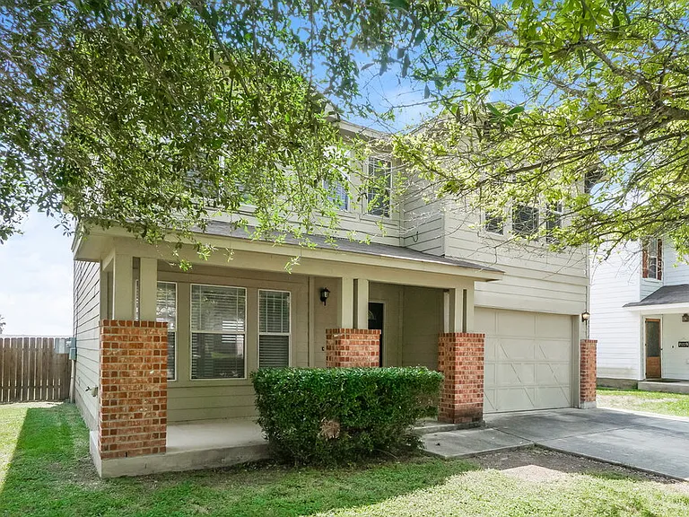 8714 Sunview Park — Photo 2