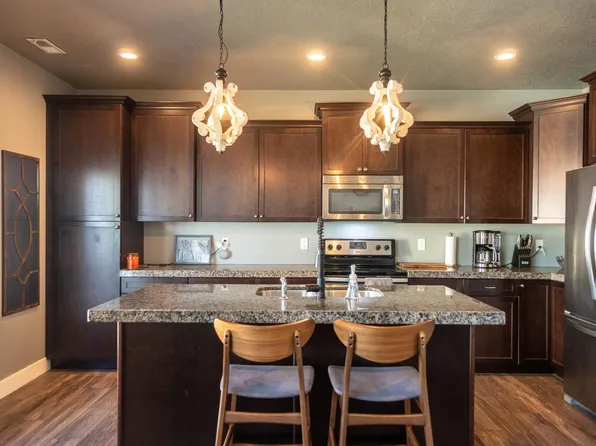 397 E Tractor Dr, Midvale, UT 84047
