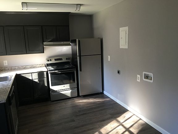 Full sized Kitchen