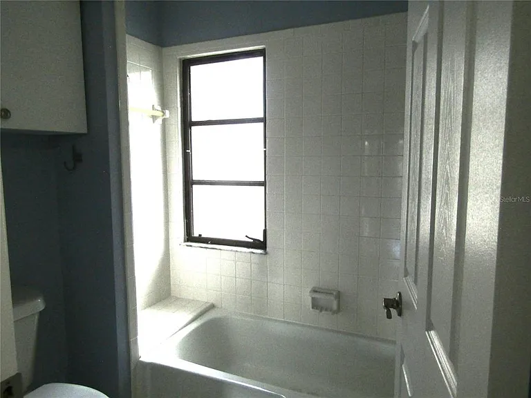 2405 Crispin Ct #E-1 — Photo 13