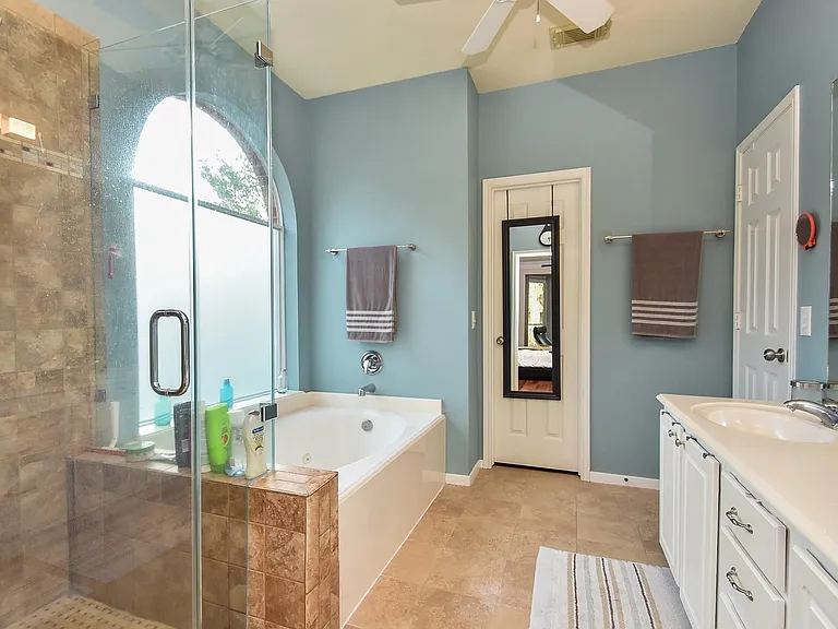 1211 Deerbrook Dr — Photo 19