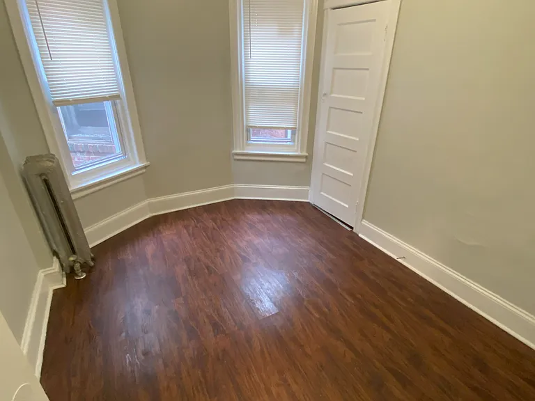 6124 Ludlow St — Photo 11