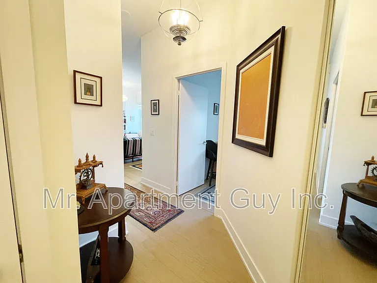 20 Shore Breeze Dr — Photo 5