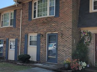 505 Cambridge Ct, Roanoke Rapids, NC 27870
