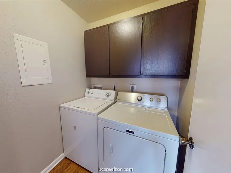 2807 Longmire Dr #B — Photo 11