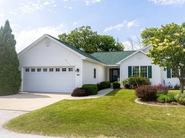 864 Eagles WAY, Plymouth, WI 53073