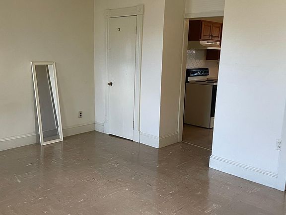 Largest bedroom with 2 closets.