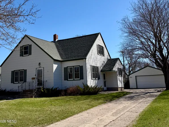107 S Viola St, Milbank, SD 57252