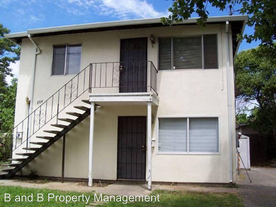 1st image of 204 3rd St APT A
