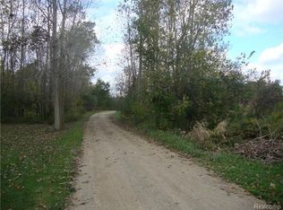 Fisher Rd, Howell, MI 48855