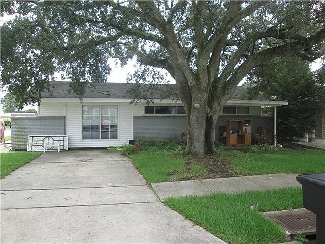 1st image of 123 Vista Dr