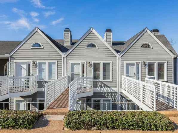 3204 W End Cir APT 11, Nashville, TN 37203