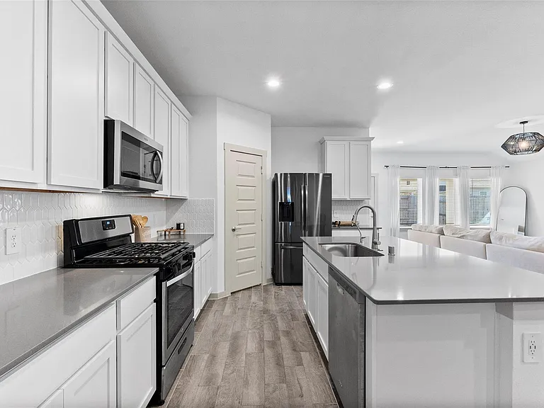 13220 Lago Acero Ln — Photo 3