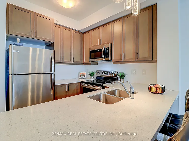 101 Shoreview Pl #332 — Photo 7