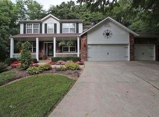 1215 Springbrooke Dr, Edwardsville, IL 62025