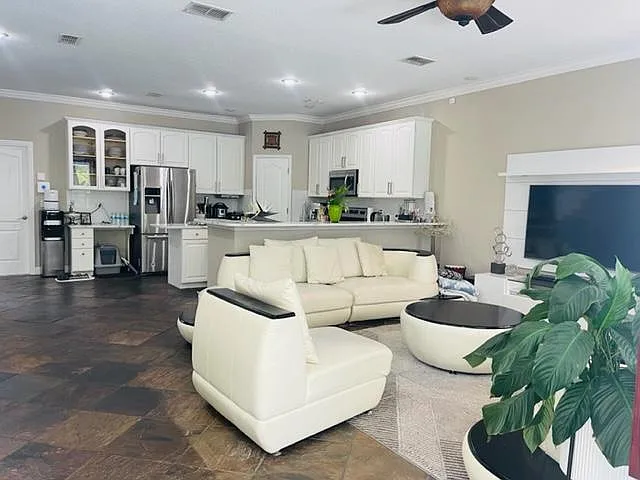 236 Arbor Woods Cir — Photo 15