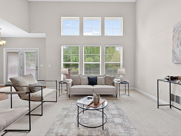 2nd image of 10228 Summersweet Way
