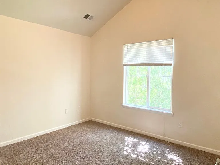 4775 Hahns Peak Dr #204 — Photo 7