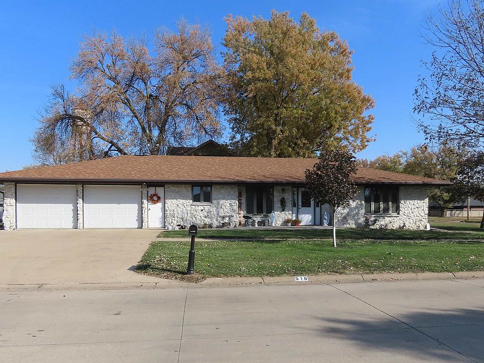 518 N 10th St, David City, NE 68632 Zillow