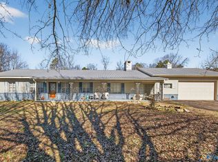 35 Baptist Camp Rd, Guntersville, AL 35976