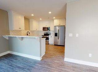 11835-11837 Ridgeway Dr, Saint Joseph, MO 64505