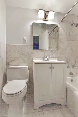 Rented by Compass | media 7